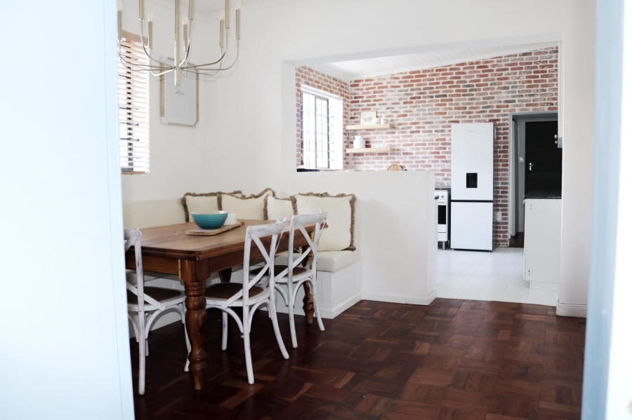 2 Bedroom Property for Sale in Wynberg Western Cape